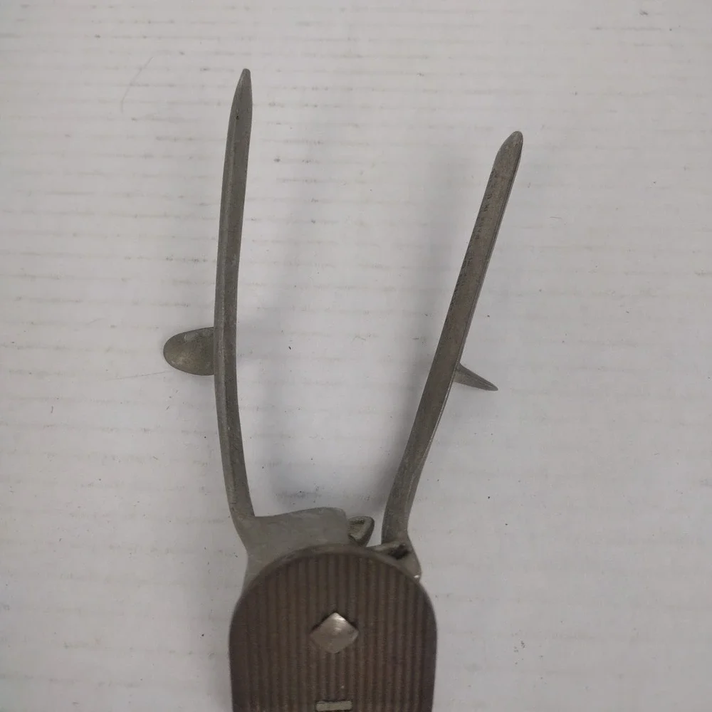 Vintage John Oster Model 105 Manual Hair Clippers Barber USA & 1920's Razor Set